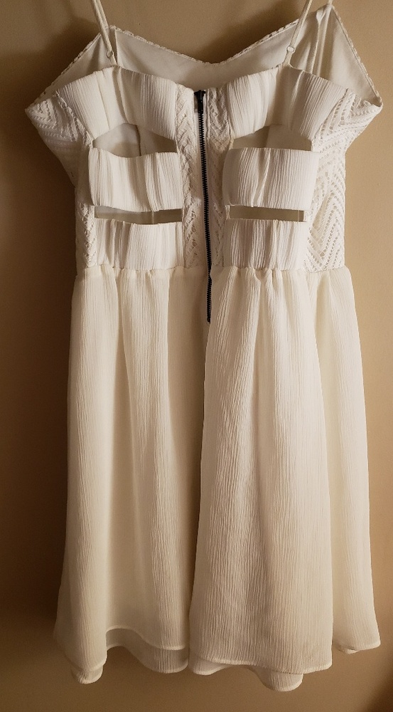 NWOT White Chevron skater dress